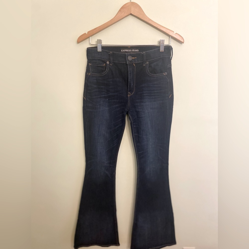Express Flare Jeans